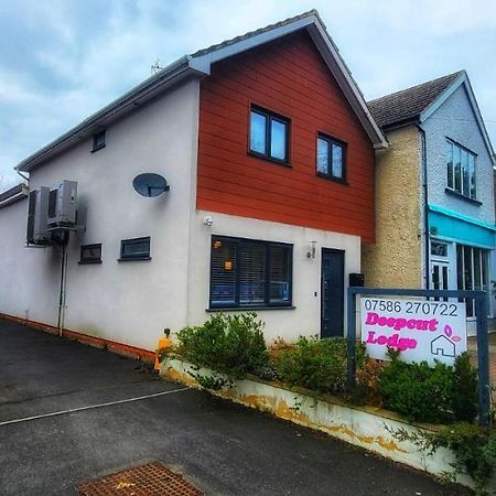 Deepcut Lodge Bed & Breakfast Self Service Camberley Dış mekan fotoğraf